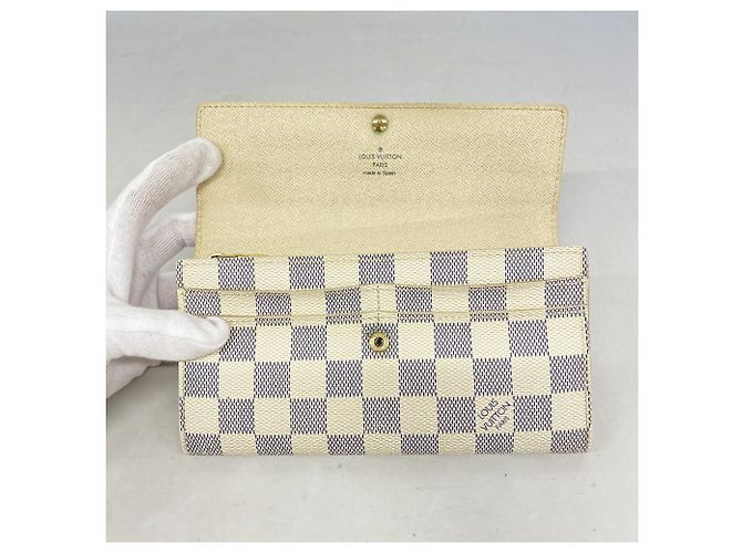 Louis Vuitton Damier Azur Portefeuille Sarah Long Wallet Bianco - vista 9