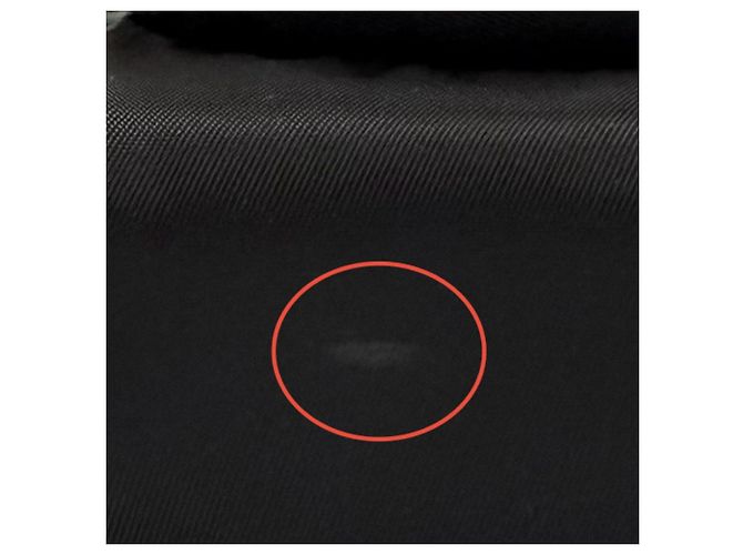 Funda para smartphone Prada en Re-Nylon negro con ribetes de Saffiano - vista 10