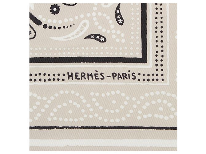 Hermès Seidentuch Les Tortues Brown 55 Braun Beige - Ansicht 2