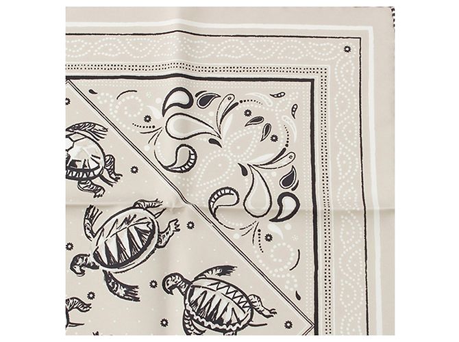 Hermès Seidentuch Les Tortues Brown 55 Braun Beige - Ansicht 6