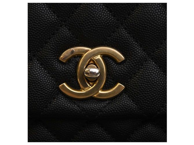 Borsa Chanel Coco Top Handle Medium in pelle caviar matelassé nera Nero - vista 11
