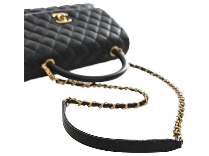 Borsa Chanel Coco Top Handle Medium in pelle caviar matelassé nera Nero - vista 13