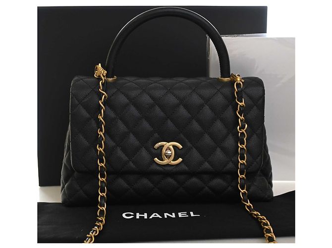 Borsa Chanel Coco Top Handle Medium in pelle caviar matelassé nera Nero - vista 14