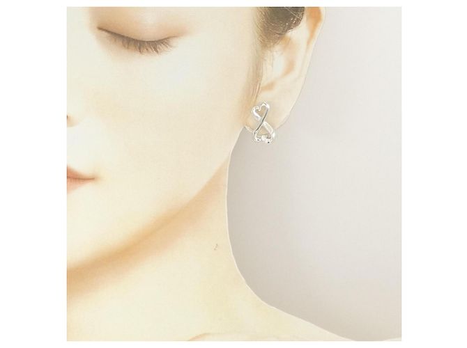 Tiffany & Co Orecchini Tiffany Loving Heart Argento - vista 4