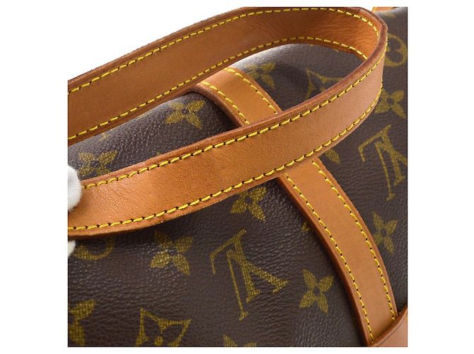 Louis Vuitton Saumur Monogram 30 Marrone - vista 6