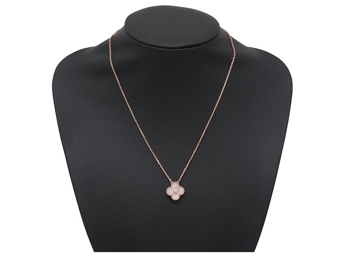 Collar Van Cleef & Arpels Alhambra Rosa - vista 4