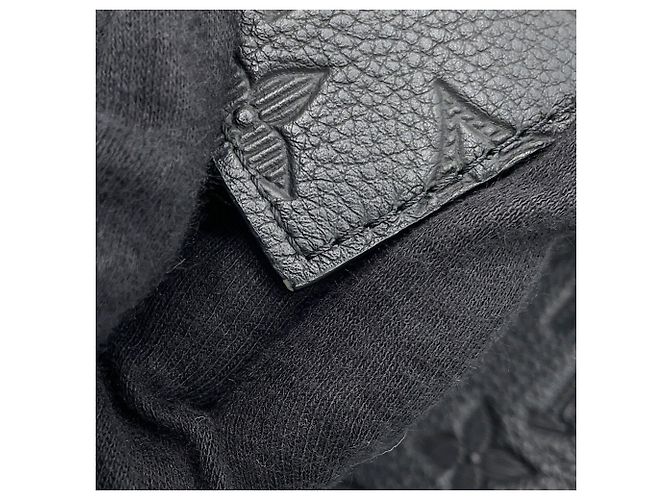 Portafoglio wearable Louis Vuitton Monogram Shadow Gaston Nero Monogramma - vista 12