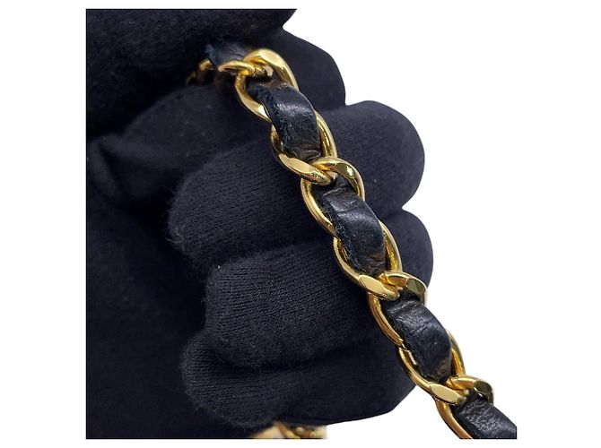 Borsa a tracolla Chanel in pelle nera con catena Nero - vista 11