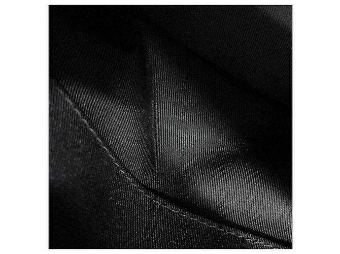 Zaino Louis Vuitton della Snow Capsule Collection Nero Monogramma - vista 7