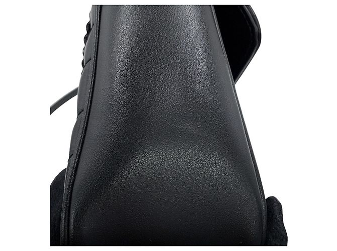 Sac à main petit en cuir matelassé Gucci GG Marmont Noir - vue 9