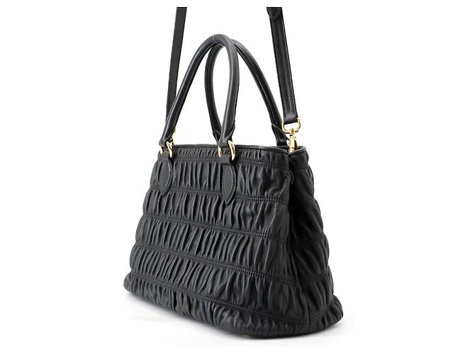 Borsa Prada in Nappa Gaufre raggruppata Nero - vista 2