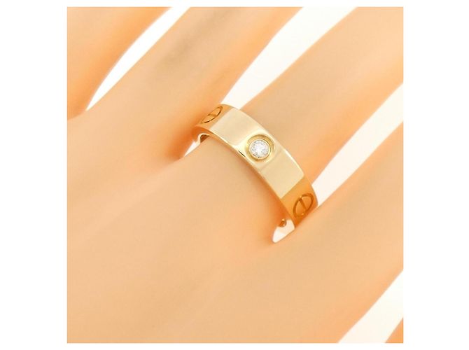 Cartier Love Ring mit halbem Diamantbesatz - Ansicht 4