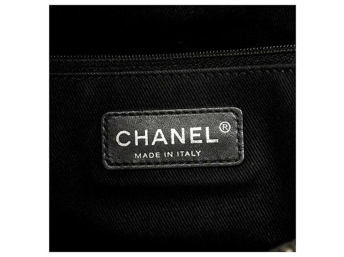 Saco Tote Chanel em couro de bezerro grão preto - vista 5