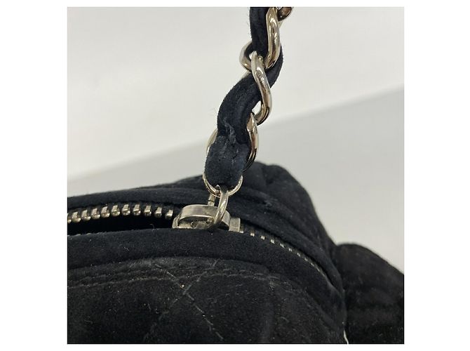 Borsa a tracolla Chanel Matelassé in camoscio Nero - vista 10