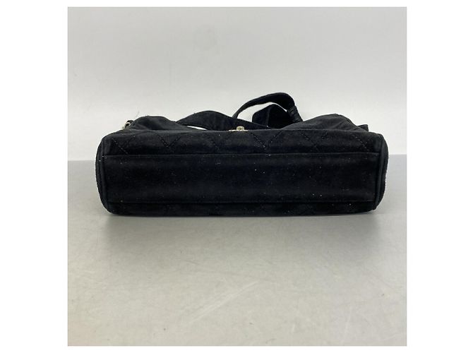 Borsa a tracolla Chanel Matelassé in camoscio Nero - vista 3