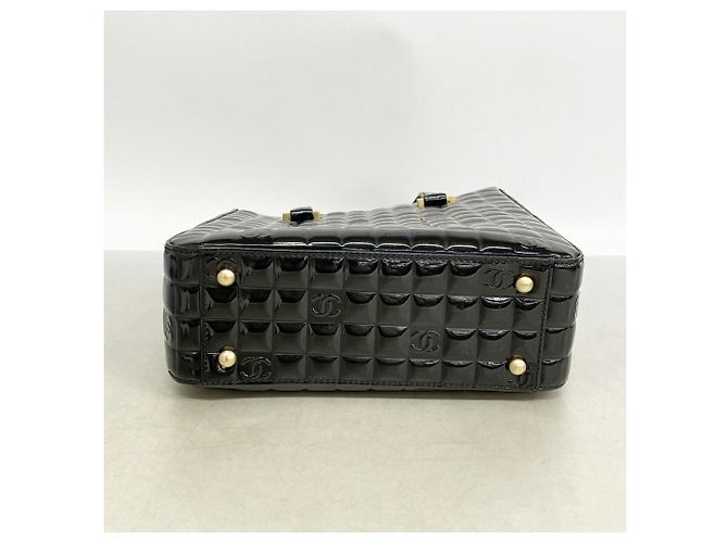 Chanel Shopper-Bag aus schwarzem Lackleder - Ansicht 3