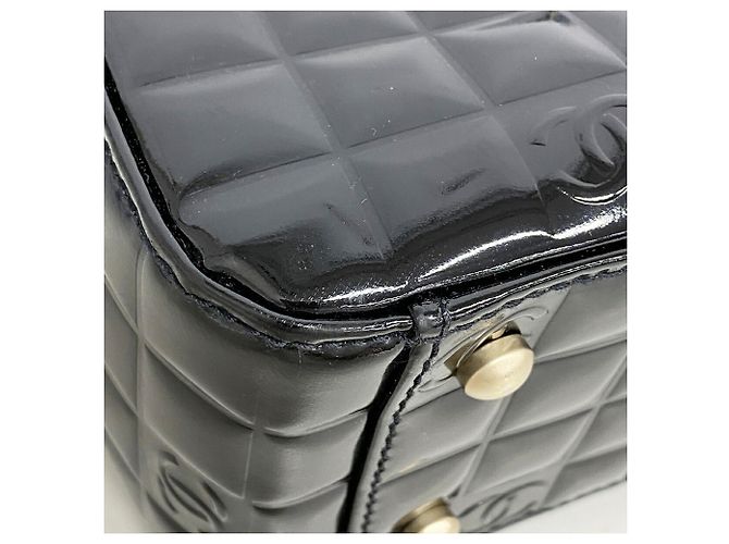 Chanel Shopper-Bag aus schwarzem Lackleder - Ansicht 6
