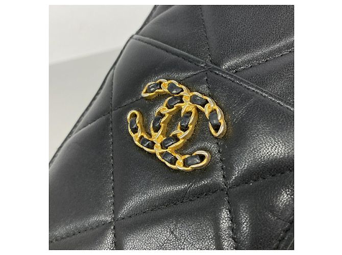 Cartera larga de piel de cordero negra de Chanel Negro - vista 8