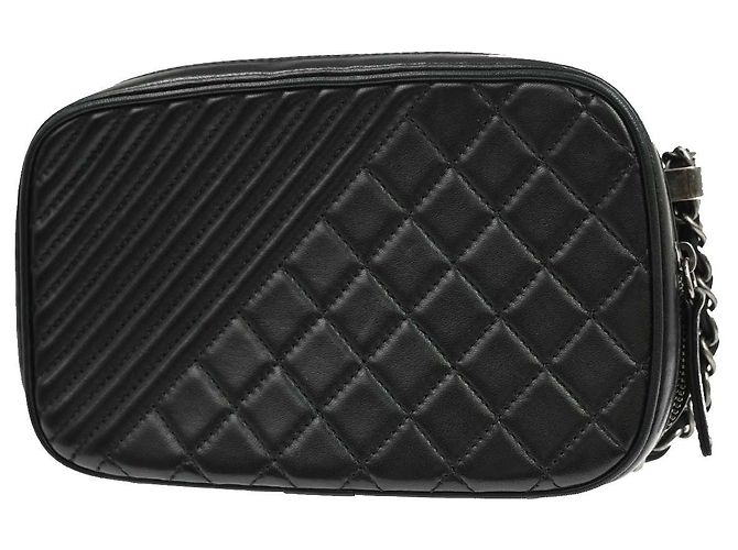 Chanel Coco Boy Camera Quilted Leather Small Negro - vista 2