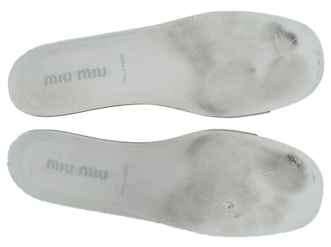 Bottines de combat à lacets Miu Miu en cuir blanc - vue 19