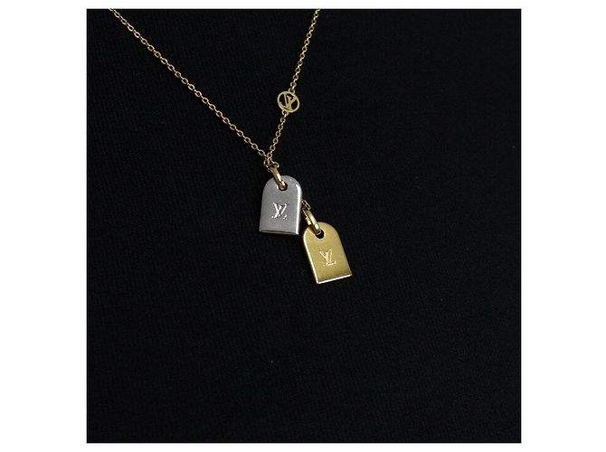 Louis Vuitton Collana con pendente Initials Nanogram D'oro - vista 7