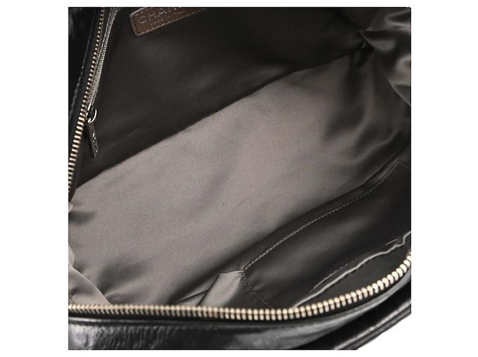 Chanel Twisted Bowling in vitello lucido Nero - vista 3