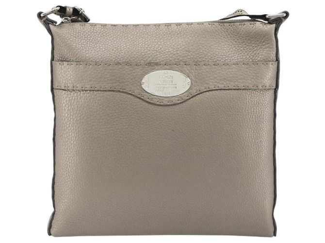 FENDI Celeria Shoulder Bag Leather Gray Silver - vista 13