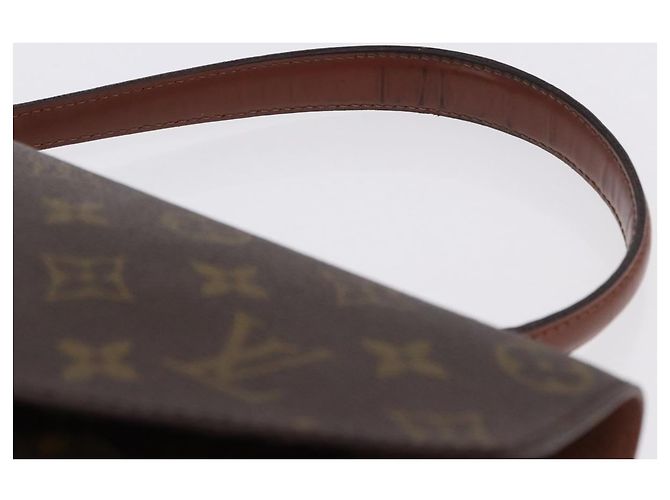 LOUIS VUITTON Bolsa de Mão Monogram Concorde M51190 LV - vista 8