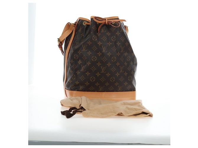 LOUIS VUITTON Monogram Noe Shoulder Bag M42224 LV - vista 12