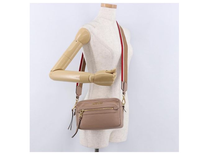 Miu Miu Shoulder Bag Leather Beige Gold - vista 26