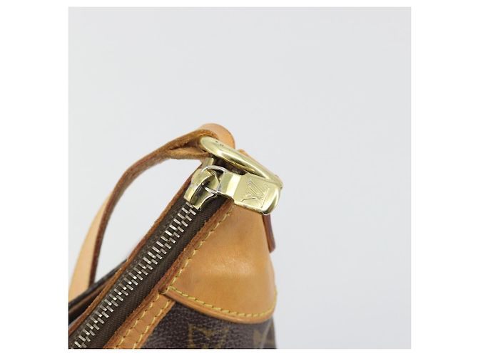 LOUIS VUITTON Monogram Odeon PM Shoulder Bag M56390 LV - vista 10