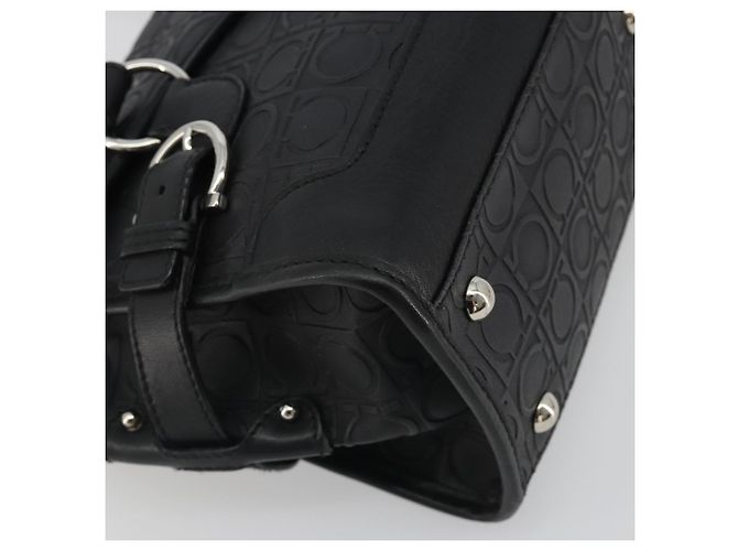 Salvatore Ferragamo Gancini Shoulder Bag Leather Black Silver - vista 11