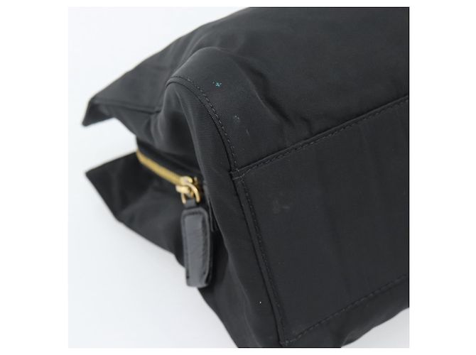 PRADA Chain Shoulder Bag Nylon Black Gold - vista 15