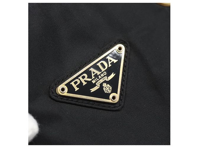 PRADA Chain Shoulder Bag Nylon Black Gold - vista 17