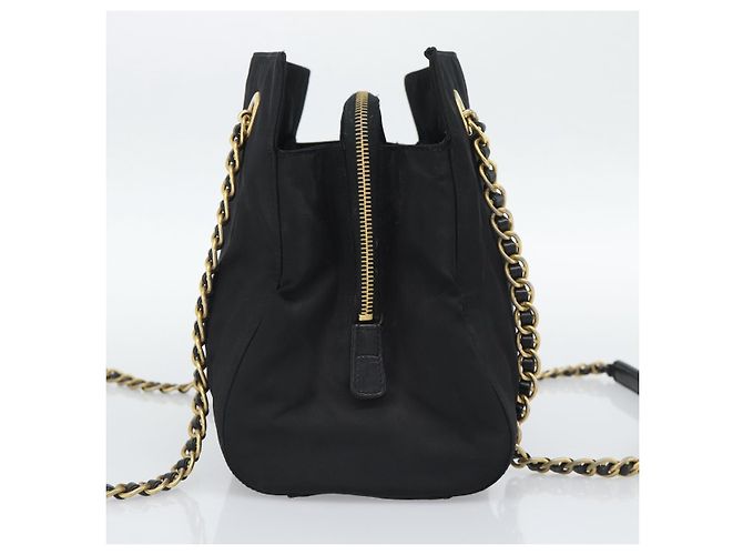 PRADA Chain Shoulder Bag Nylon Black Gold - vista 4