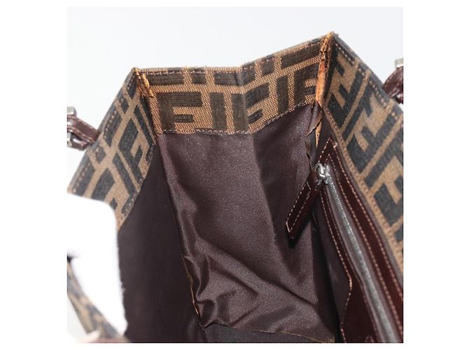 FENDI Zucca Canvas Mamma Baguette Tote Bag Brown Black - vista 22