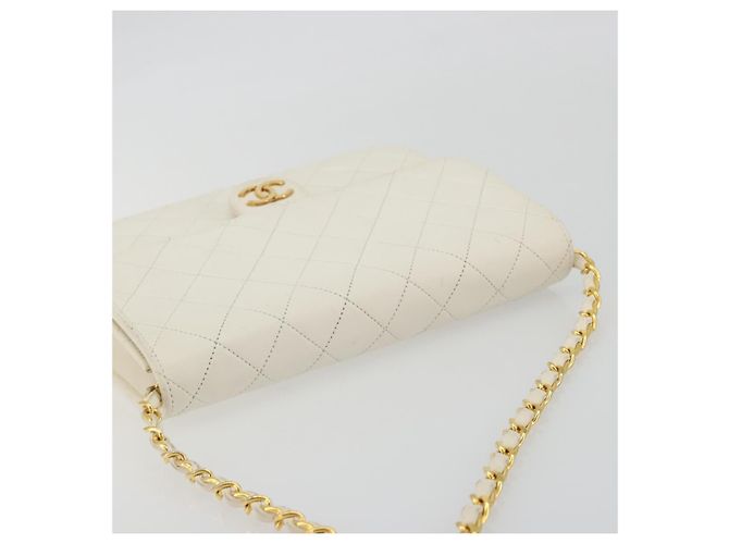 CHANEL Matelasse Chain Chain Shoulder Bag Lamb Skin White Gold CC - vista 6