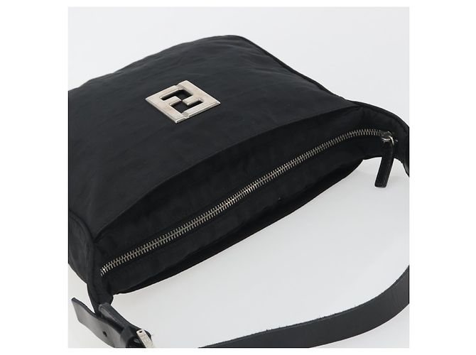 FENDI Zucca Canvas Shoulder Bag Black - vista 6
