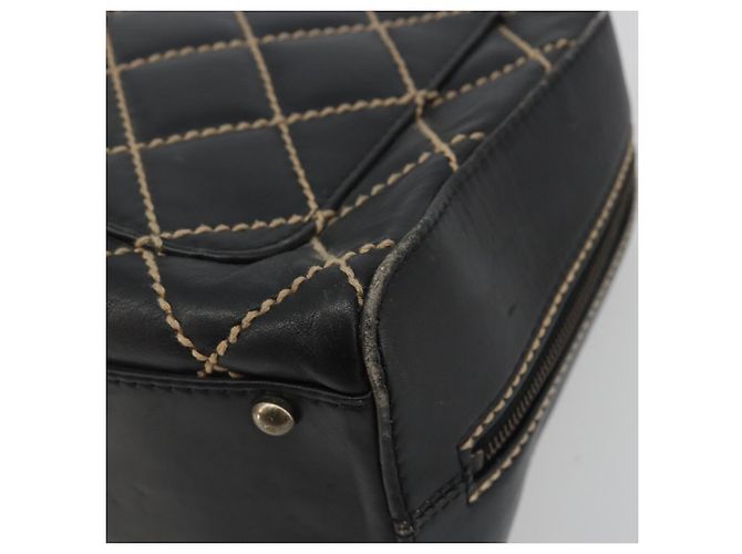CHANEL Wild Stitch Hand Bag Leather Black CC - vista 12