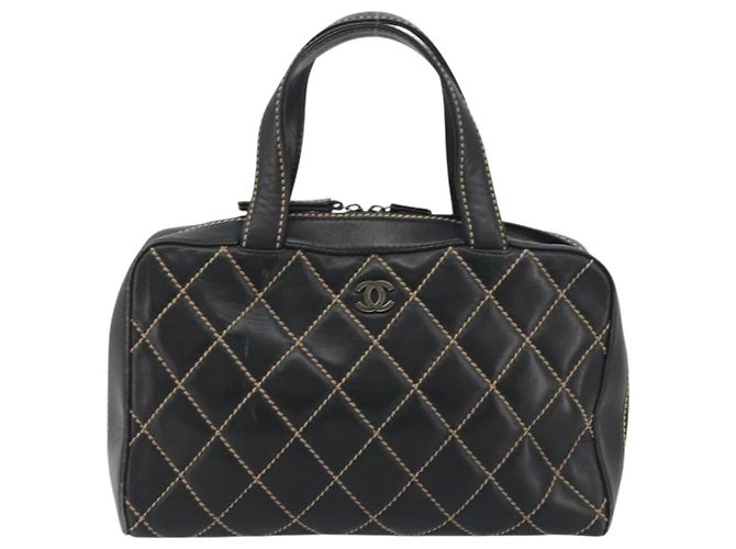 CHANEL Wild Stitch Hand Bag Leather Black CC - vista 2