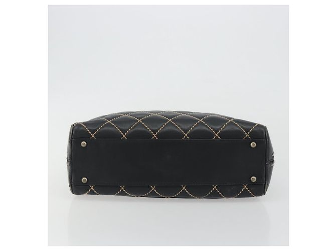 CHANEL Wild Stitch Hand Bag Leather Black CC - vista 9