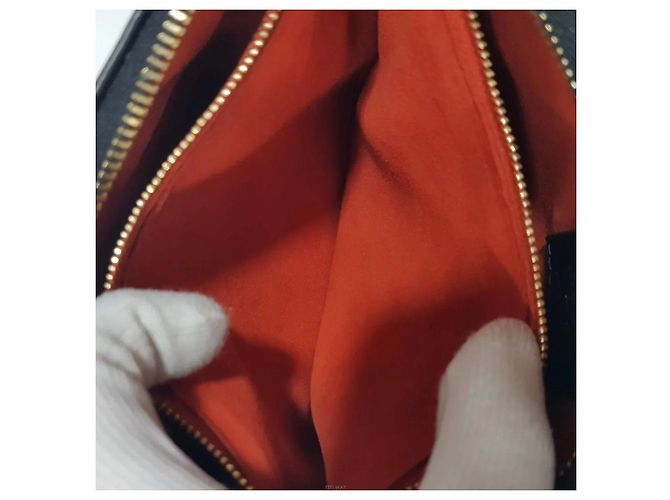Louis Vuitton Borsa a tracolla BB Chain con chip Nero - vista 9