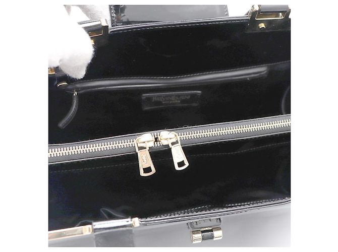 Saint Laurent Borsa Tote Uptown Large in vernice Nero - vista 18