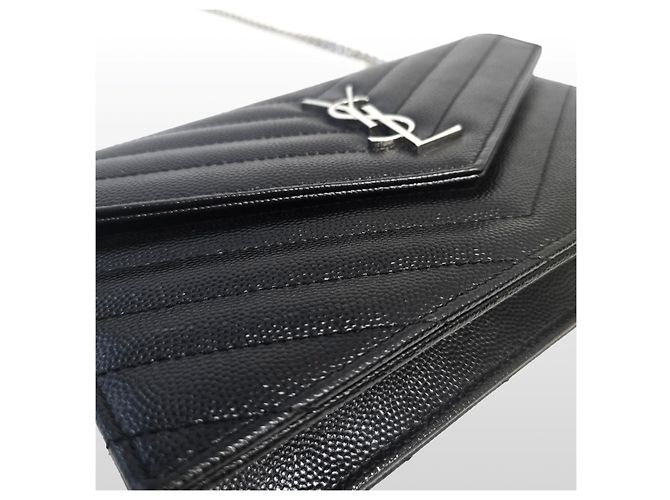 Saint Laurent Picca borsa crossbody WOC in pelle nera a busta Nero - vista 6