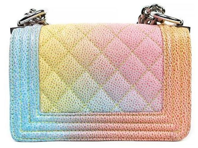 Chanel Rainbow Mini Caviar Boy Bag Multicolore - vista 3