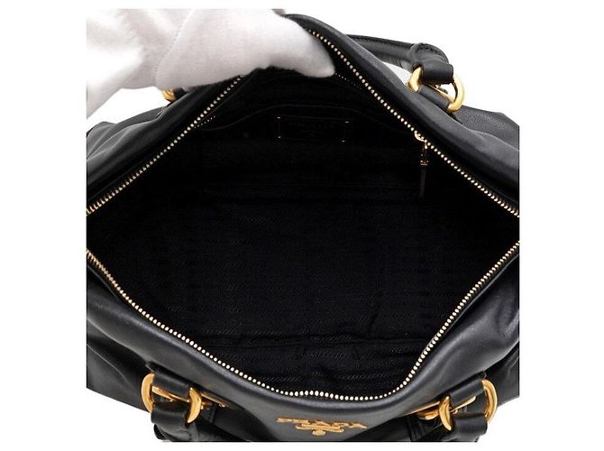 Prada Borsa Tote e a tracolla in pelle di vitello nera morbida con logo Nero - vista 5