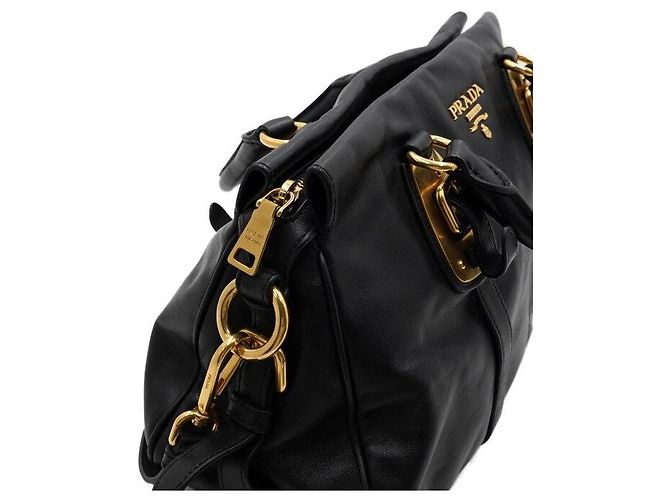 Prada Borsa Tote e a tracolla in pelle di vitello nera morbida con logo Nero - vista 9