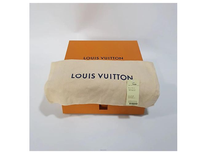 Louis Vuitton Epi Alma BB Pelle Nera Nero - vista 10