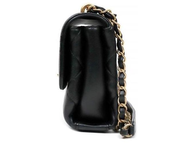 Chanel Borsa a spalla con patta in pelle nera e catena in metallo dorato Nero - vista 2