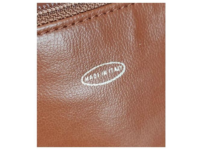 Chanel Borsa a tracolla matelassé in pelle di agnello marrone con catena - vista 12